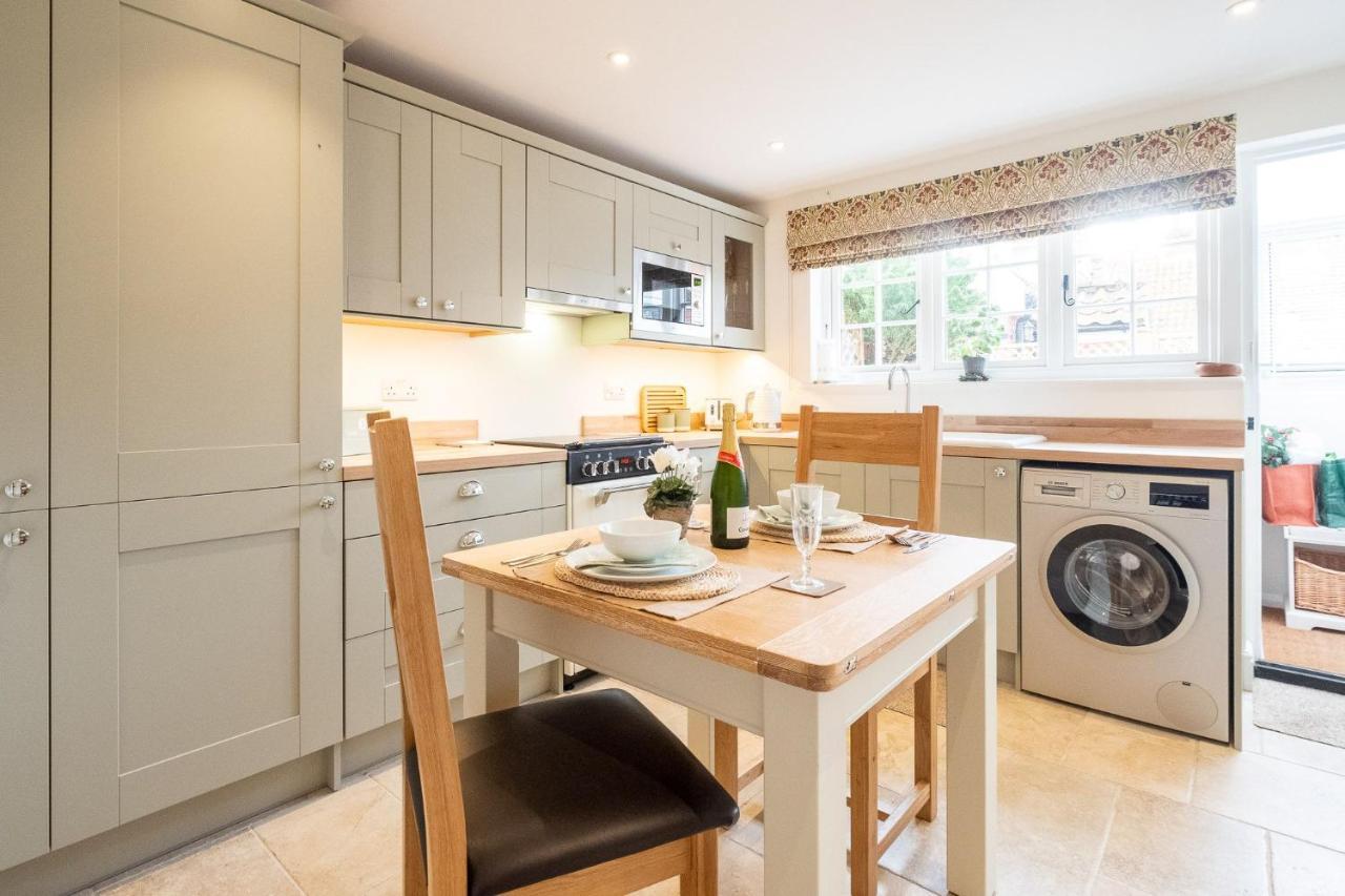 Holiday home 1 Chantry *